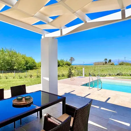 Villa Luxury Beach Danune With Private Pool By Dadovillas