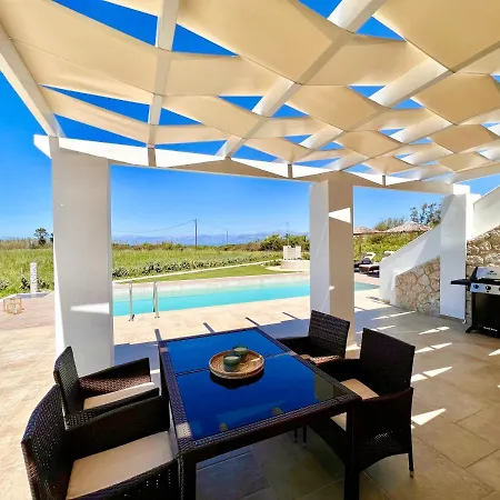 Luxury Beach Danune With Private Pool By Dadovillas *