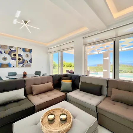 Villa Luxury Beach Danune With Private Pool By Dadovillas