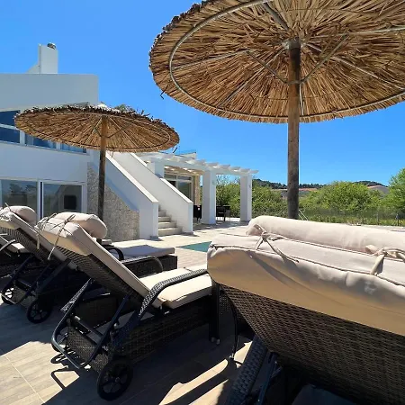 Villa Luxury Beach Danune With Private Pool By Dadovillas Astrakeri