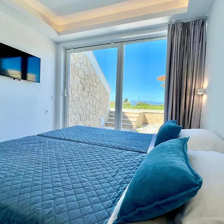 Luxury Beach Danune With Private Pool By Dadovillas Villa