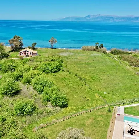 Luxury Beach Danune With Private Pool By Dadovillas Willa